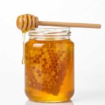 عسل طبیعی با موم | 1 کیلوگرمی